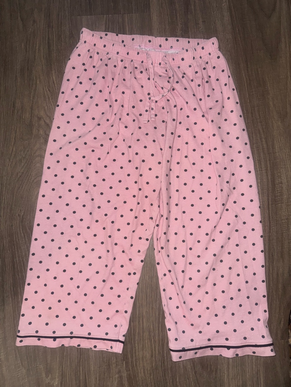 AEROSOLES Pink Pajama Pants with Black Polka Dots
